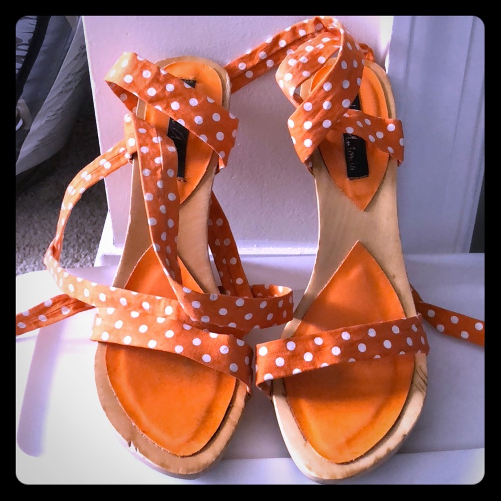 Polka Dot Tie Up Wedge Sandals